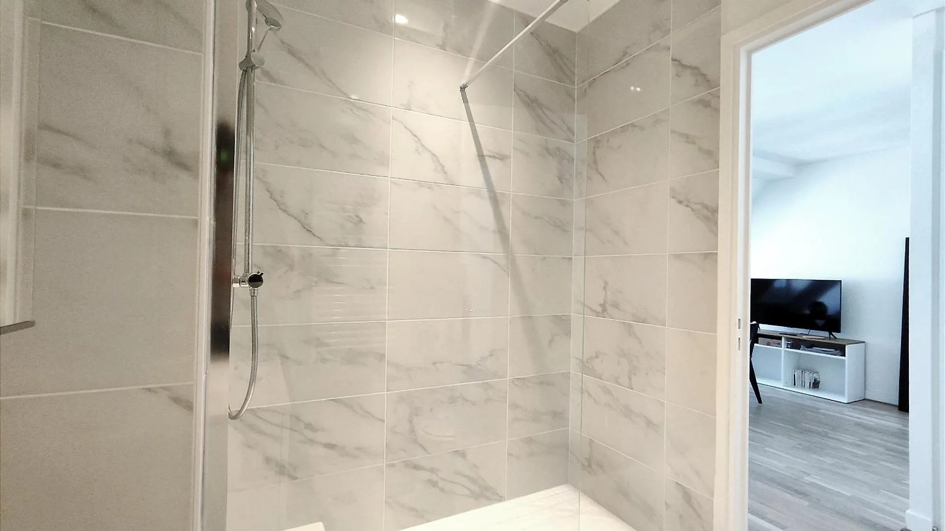 Rue De Berri - 8 Appartamento